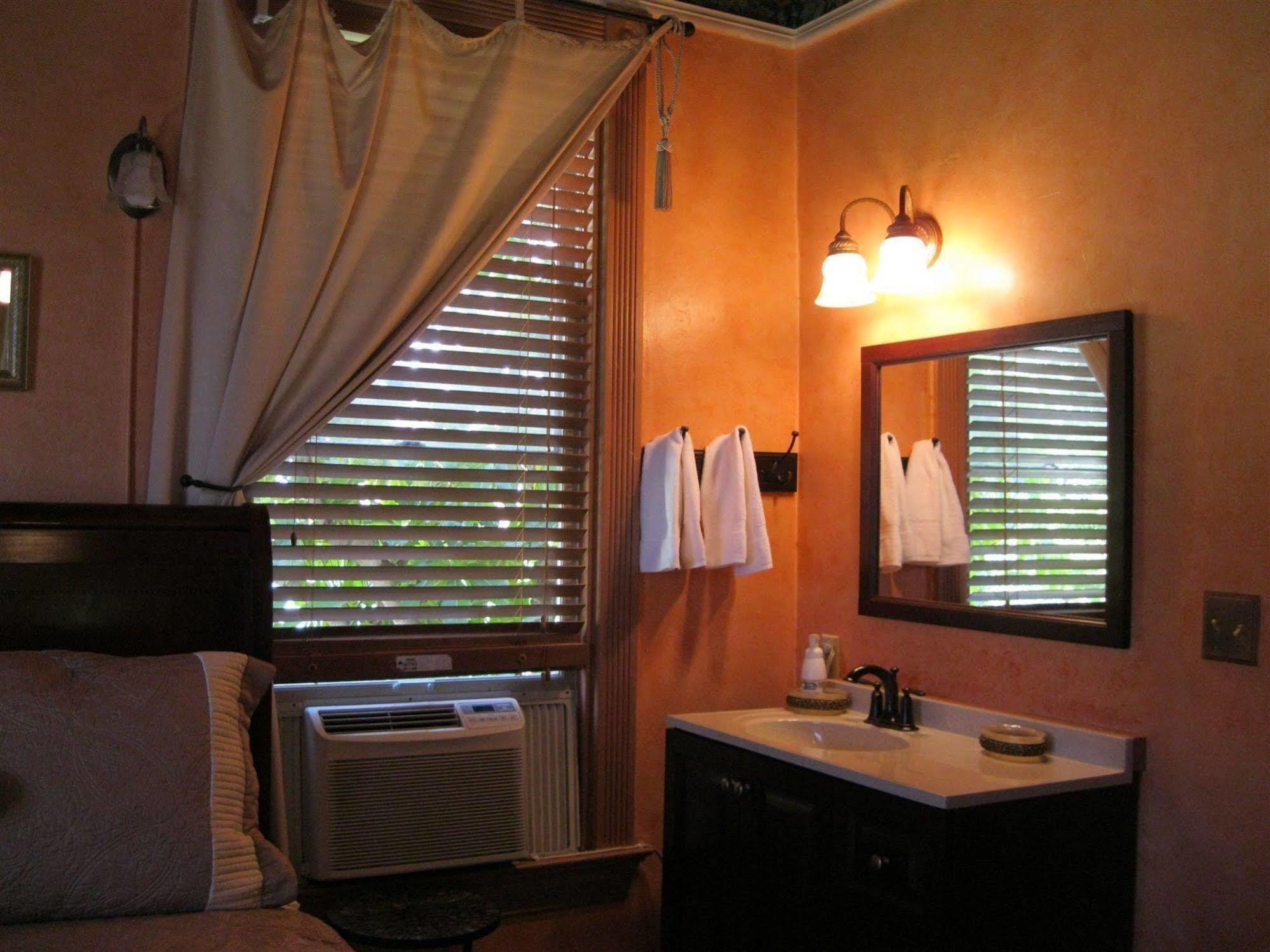 A White Jasmine Inn Santa Barbara Extérieur photo